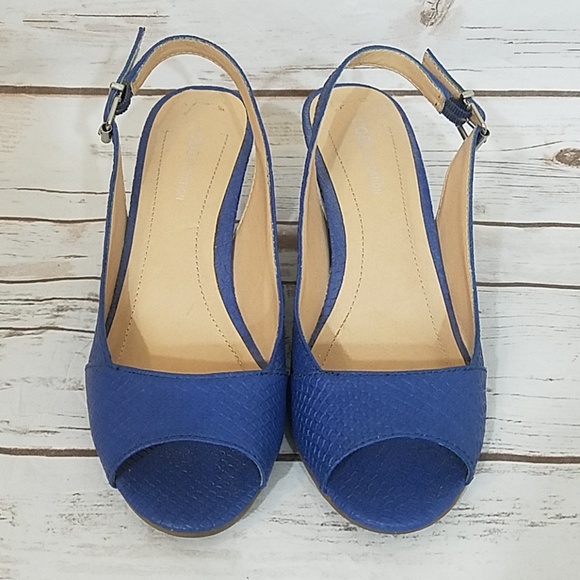 BCBGeneration Shoes - 💗SOLD💗BCBGeneration Open Toe Sandals Size 8.5M